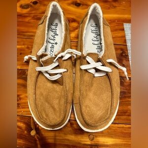 Gypsy Jazz Harley Tan and Fleece shoes sz 10